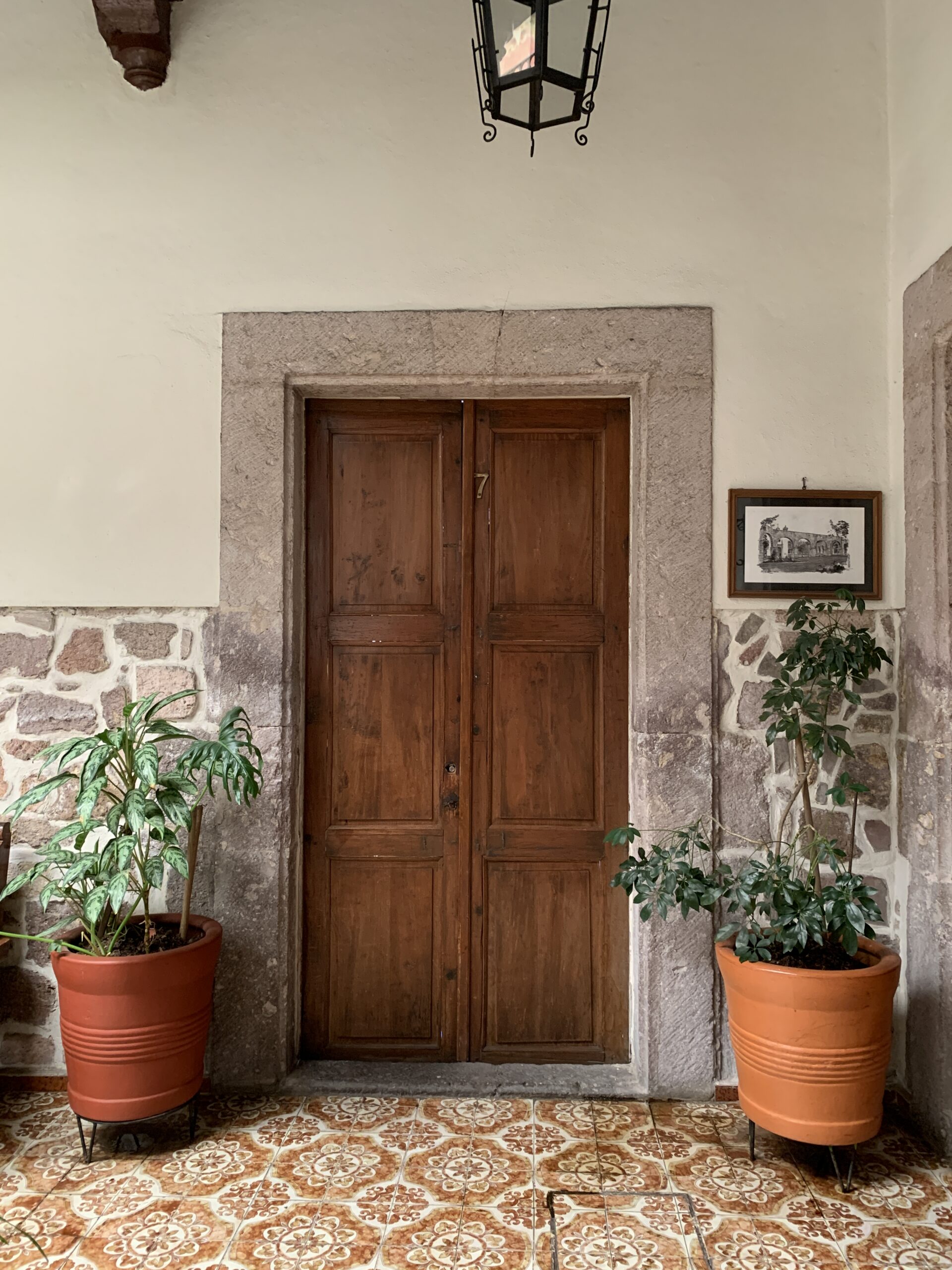 Puerta de habitación #7